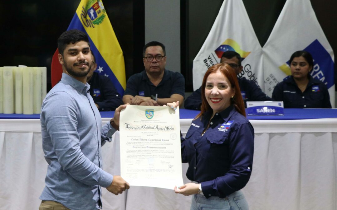Egresados de la UCAB protocolizaron títulos universitarios durante jornada especial del Saren
