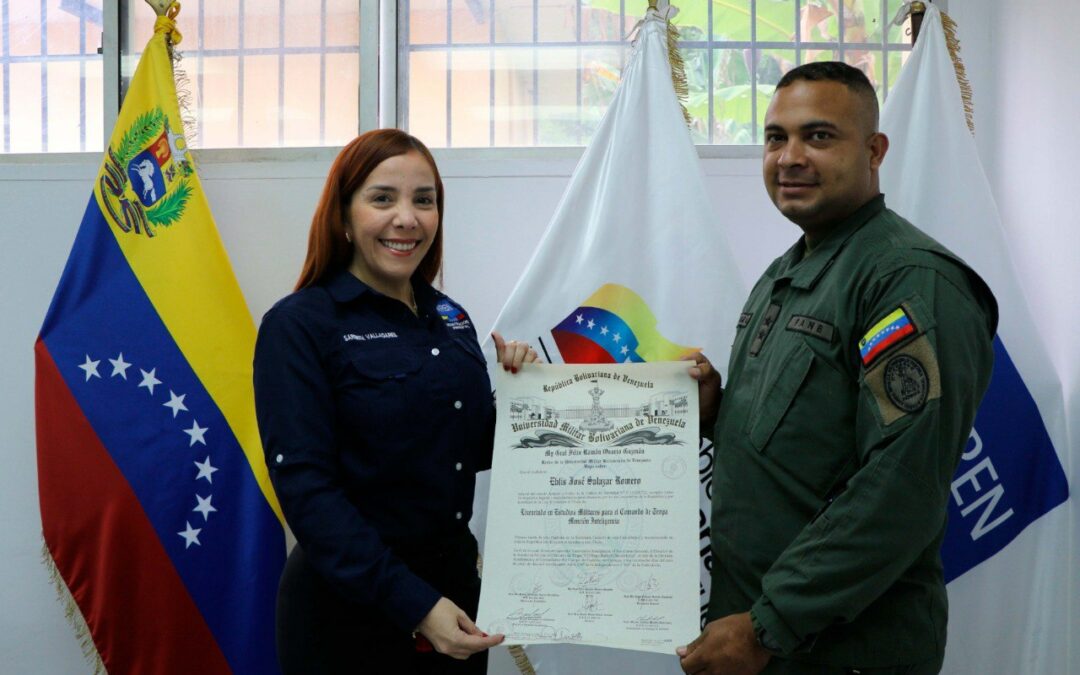 Saren realiza jornada de protocolización de títulos universitarios para egresados de la Universidad Militar Bolivariana de Venezuela