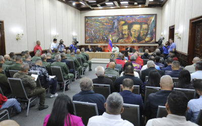 Presidente Maduro lidera encuentro con los estudiantes de la FVEU y FEVEEM