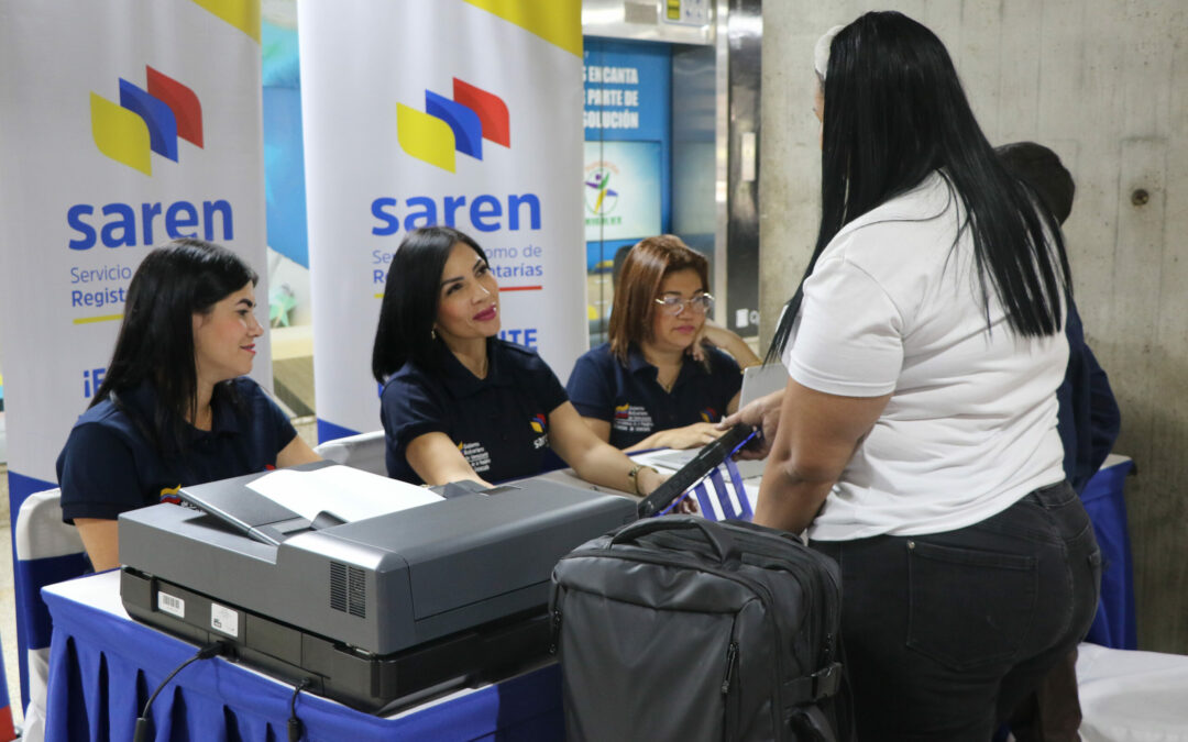 Carnavales Felices y Seguros 2025 | Desplegado operativo de autorizaciones para viajes de niños, niñas y adolescentes en cinco aeropuertos del país