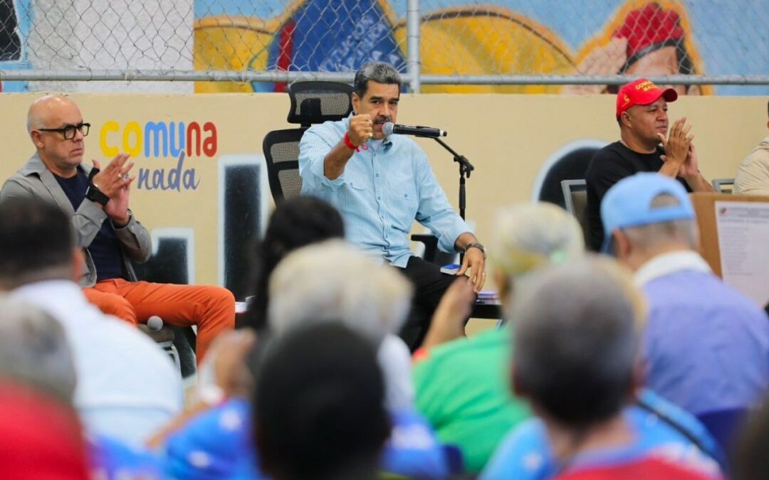Pueblo venezolano celebra la primera Consulta Popular del 2025