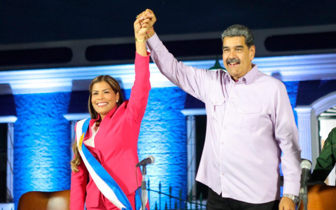 Mandatario Nacional preside toma de posesión de la primera mujer gobernadora del estado Bolívar