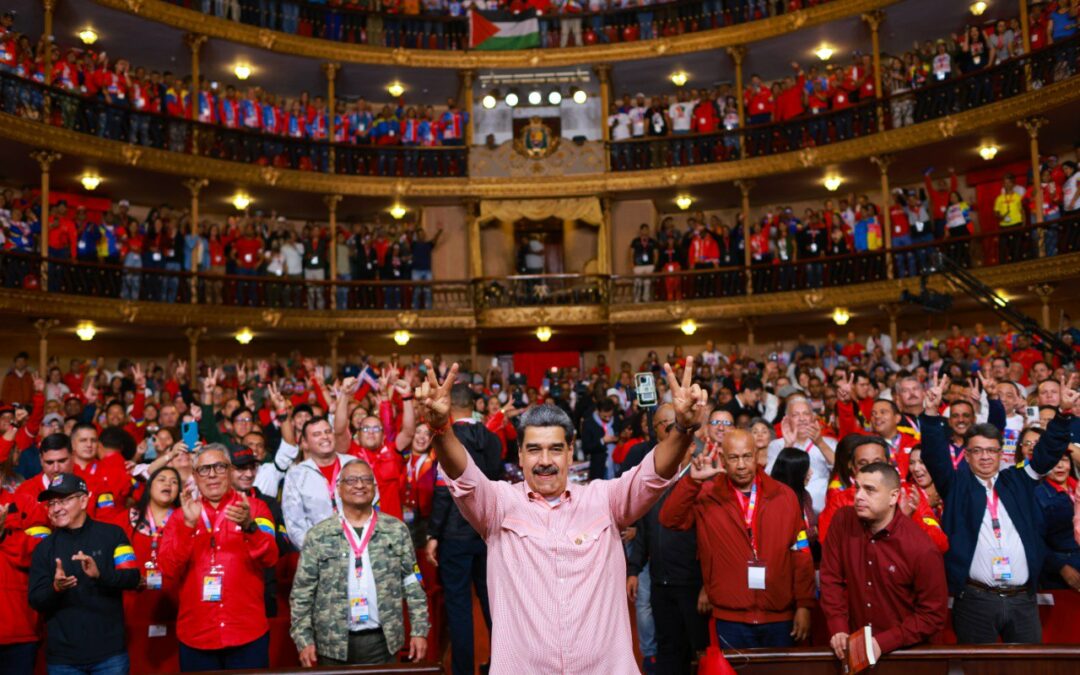 Plenaria Extraordinaria del V Congreso PSUV es liderada por el Jefe de Estado venezolano