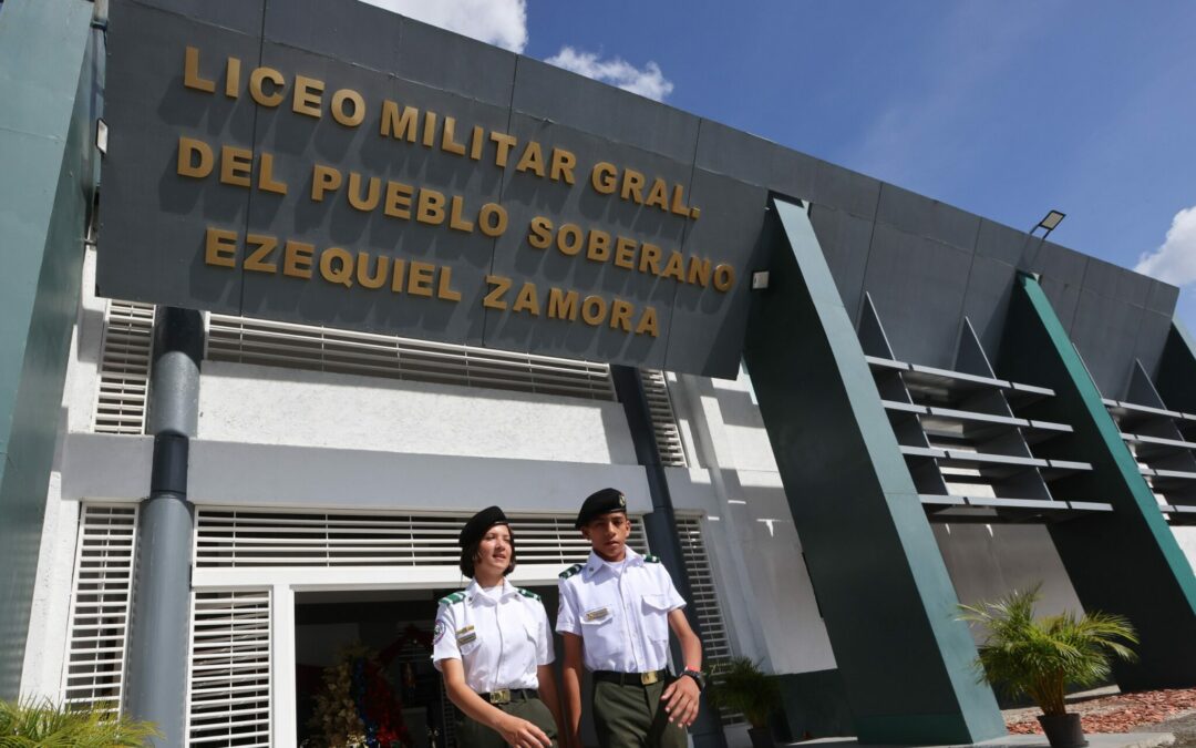 Liceos militares del país serán equipados para la más alta formación científica y tecnológica