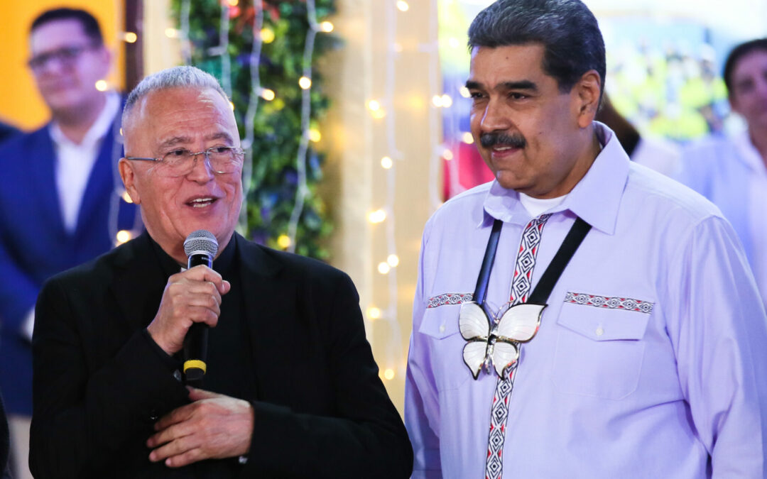 Paz para Venezuela pidieron religiosos venezolanos durante cena navideña en el Palacio de Miraflores