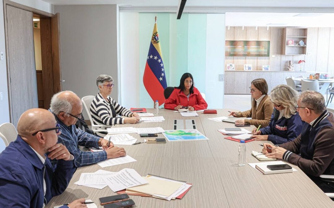 Presidenta encargada Delcy Rodríguez coordina con el Sector Salud nuevos planes de acción