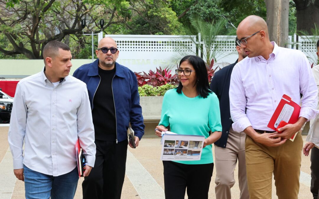 Presidenta (E) Delcy Rodríguez entrega instalaciones rehabilitadas de la Escuela Técnica Industrial Luis Razetti en El Paraíso
