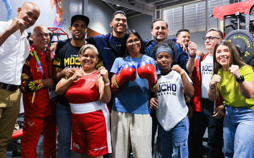 Entregan gimnasio rehabilitado “Ramón Mocho Navas” en Petare
