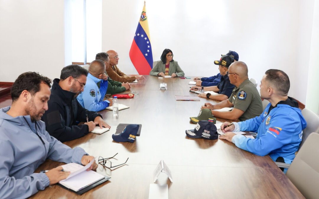 Presidenta Delcy Rodríguez evalúa despliegue de organismos de seguridad y Protección Civil para atender al pueblo
