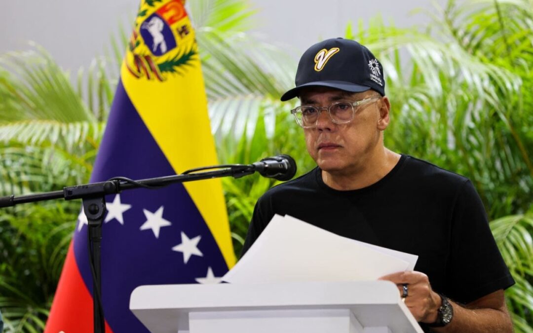 Venezuela recibe 84 toneladas de insumos médicos y equipamiento de delegaciones internacionales